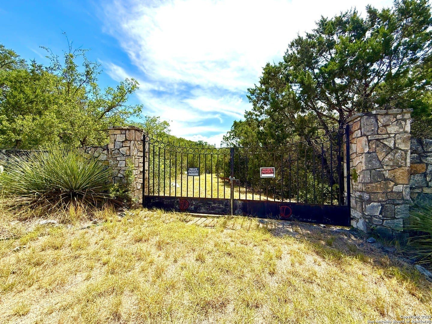 5.6 acres in Bexar County - photo 11