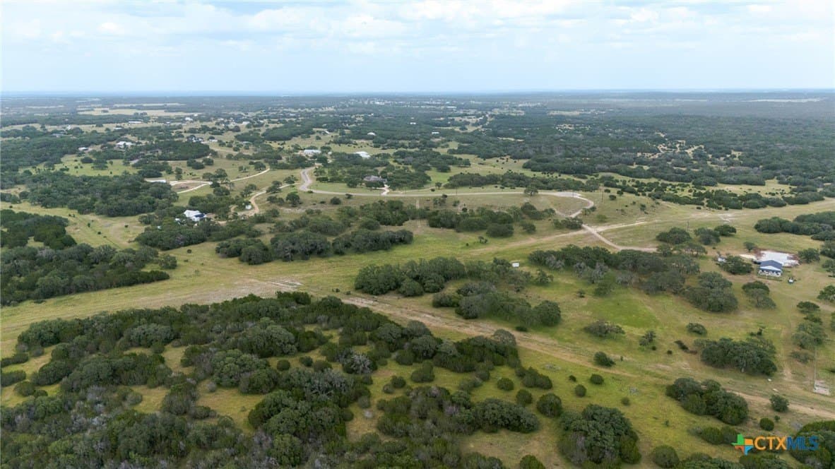 6 acres in Burnet County