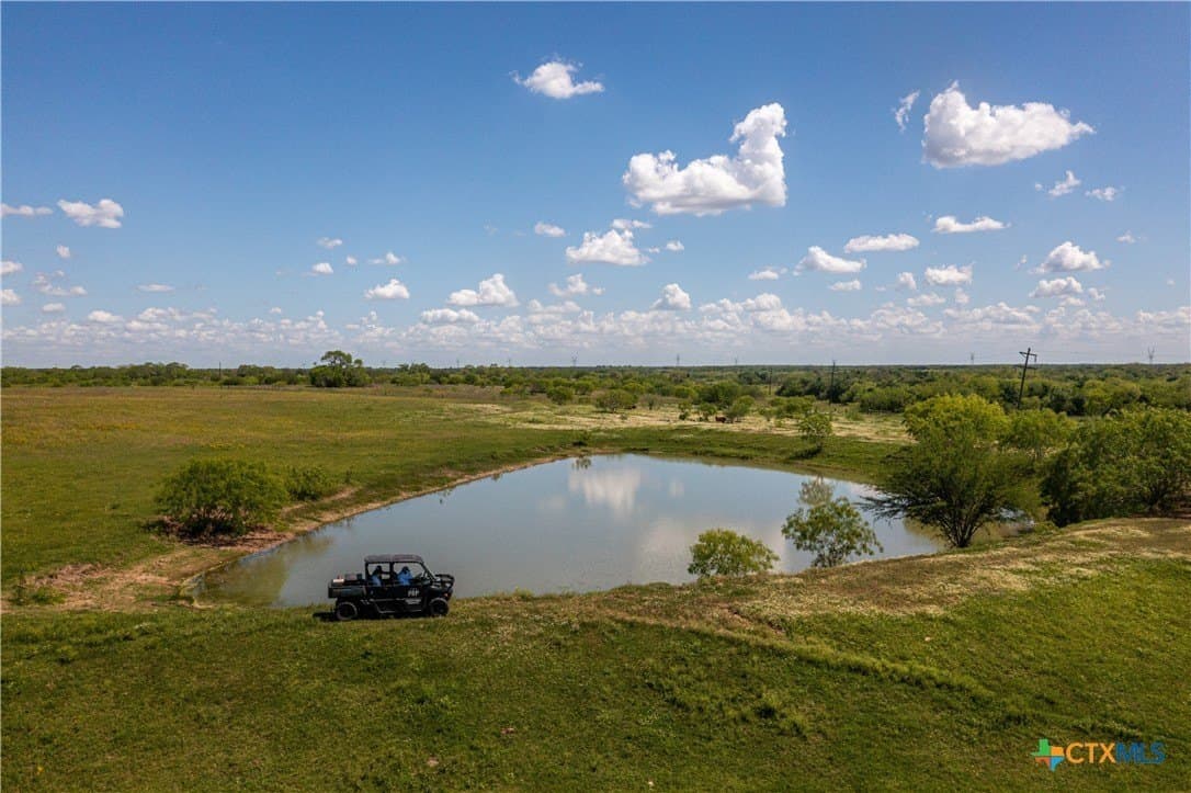 396.84 acres in Karnes County - photo 20