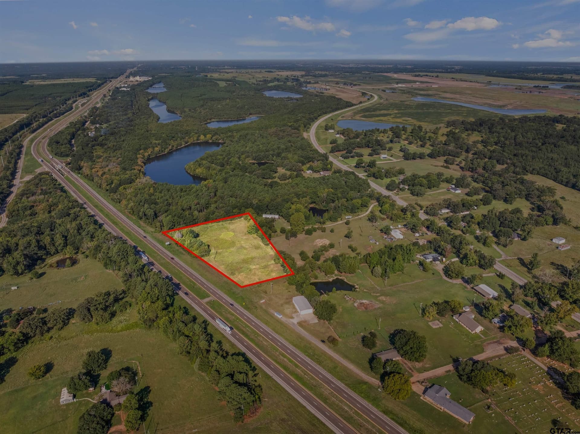 3.67 acres in Titus County gallery image 2