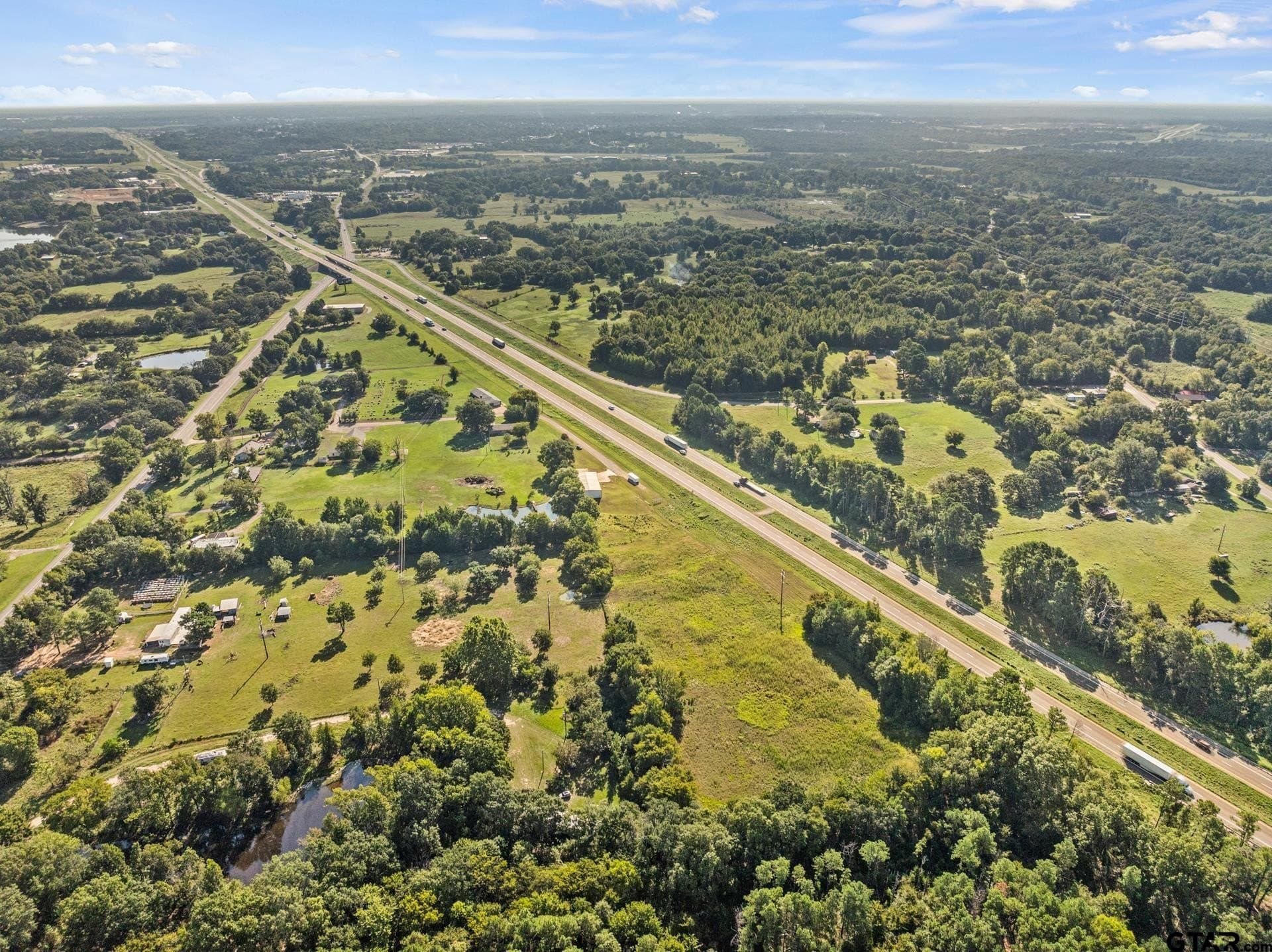 3.67 acres in Titus County gallery image 4