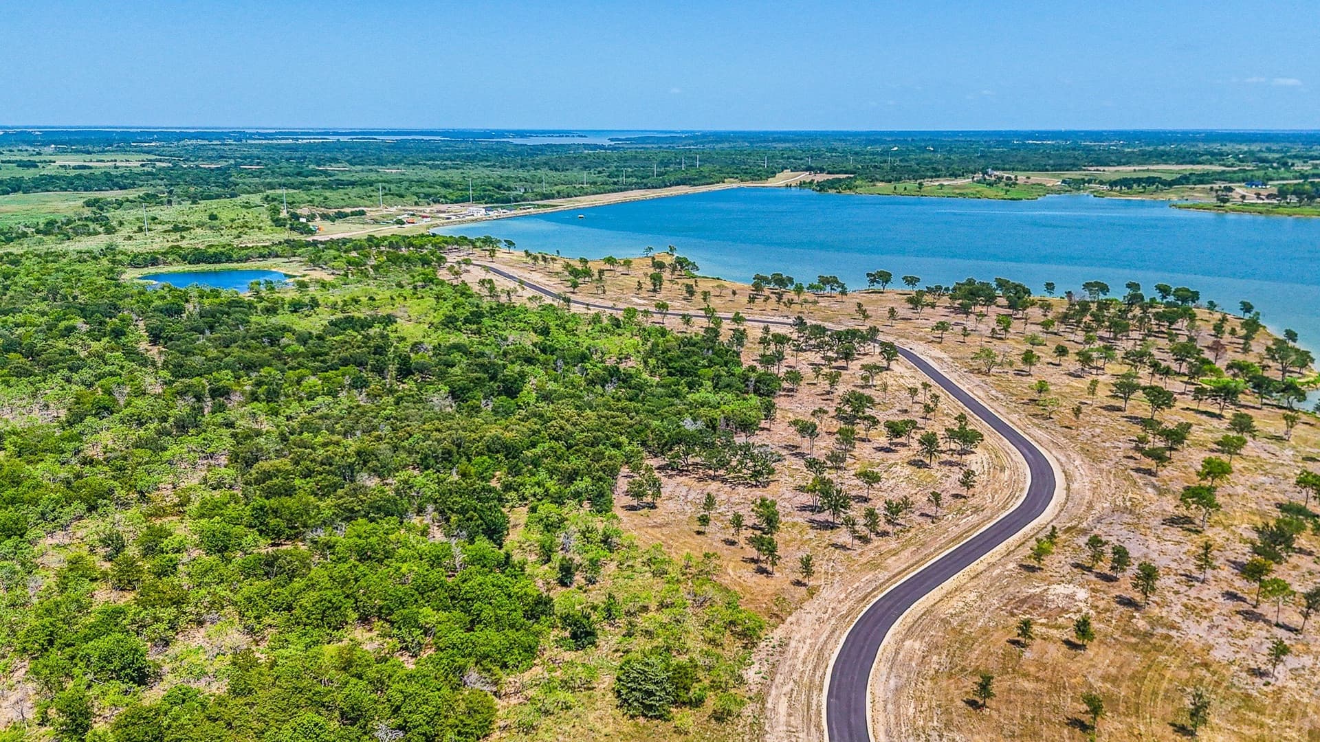 4.39 acres in Navarro County - photo 10