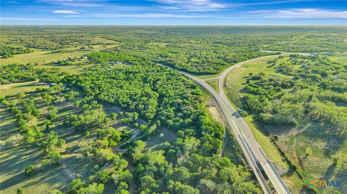 33.13 acres in DeWitt County - photo 10
