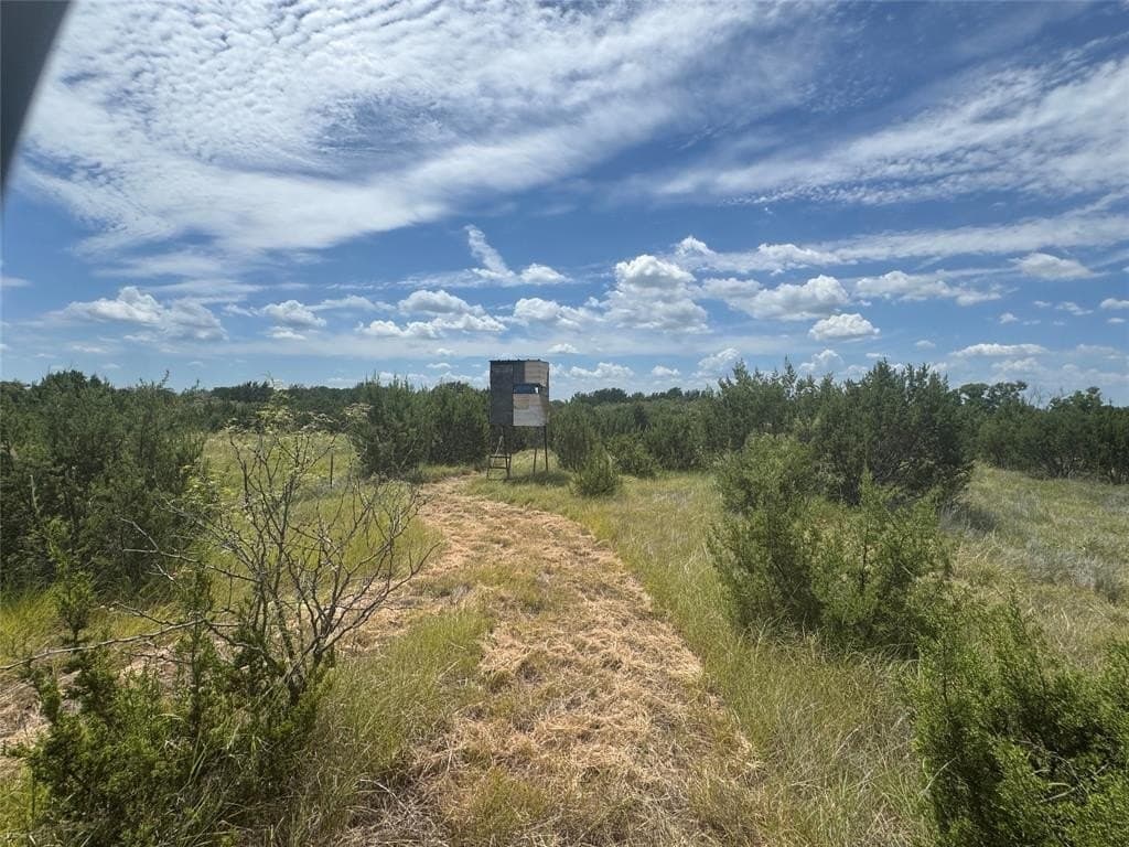 10.01 acres in Hood County