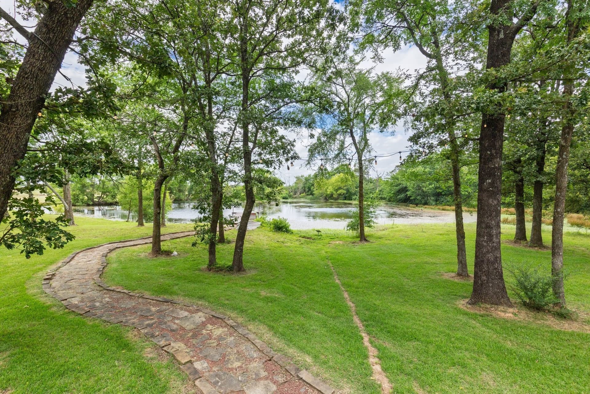 273.3 acres in Hopkins County - photo 6