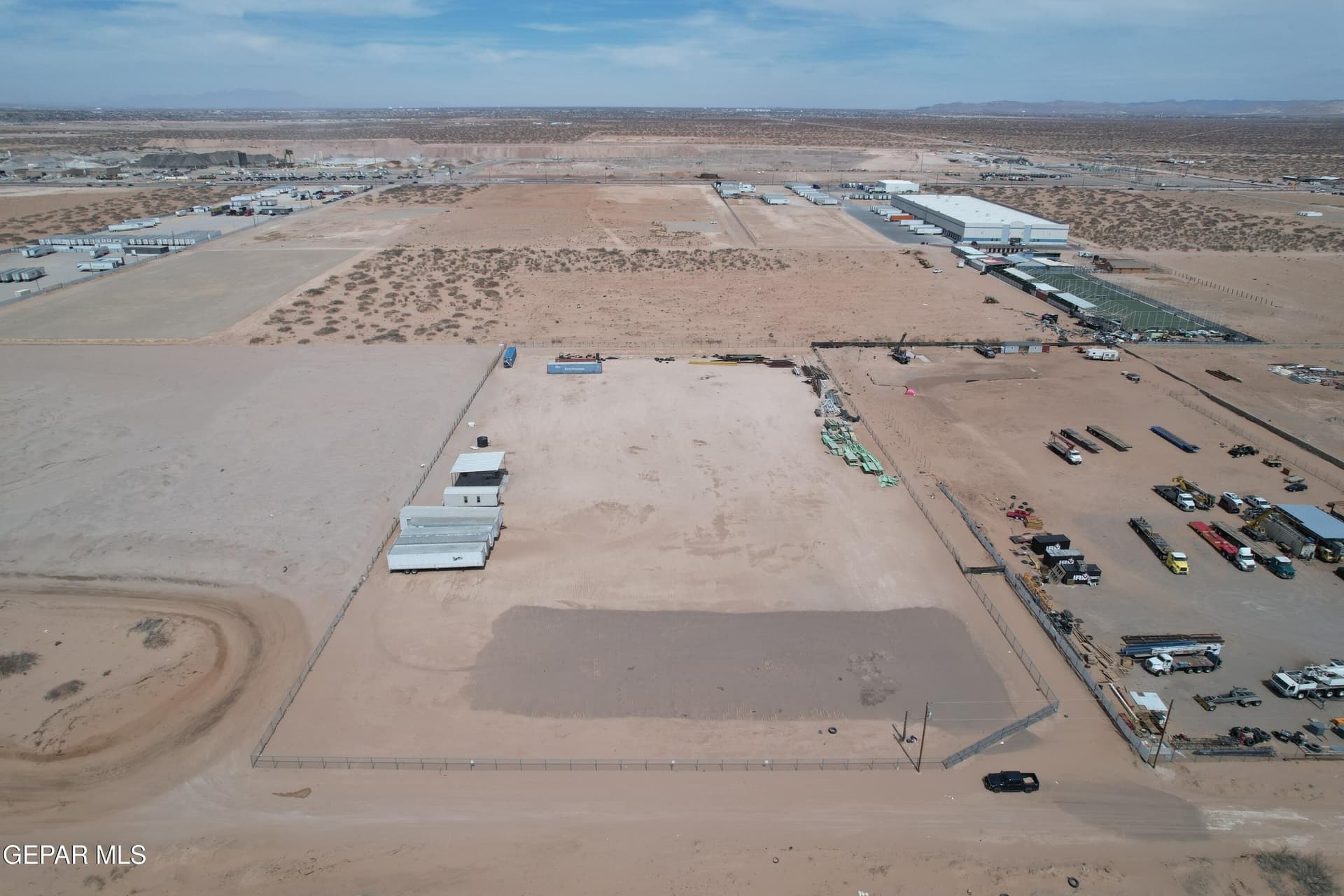 5 acres in El Paso County