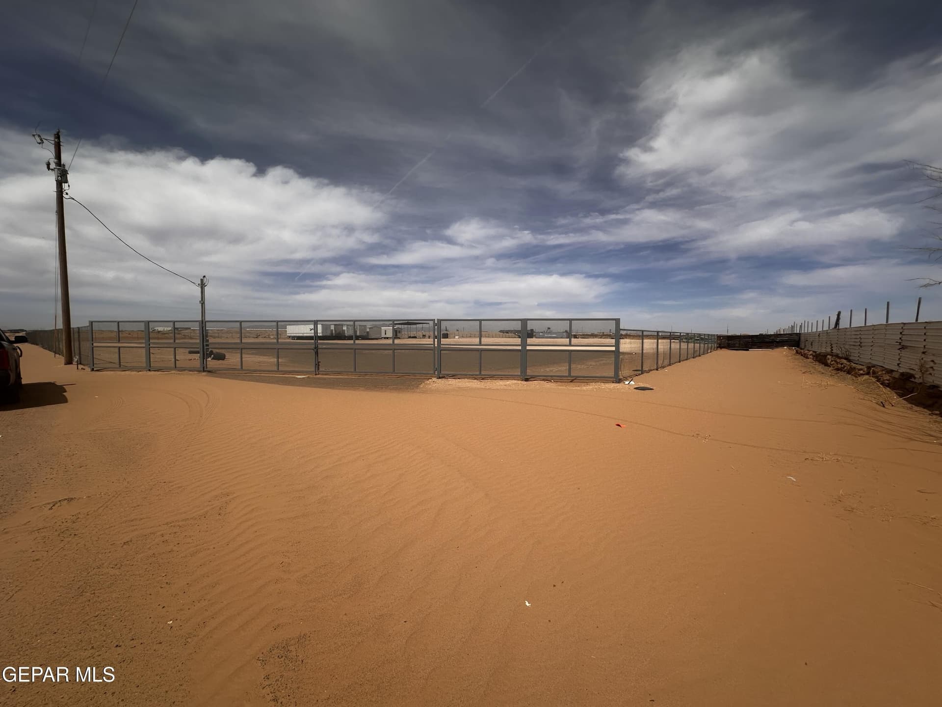 5 acres in El Paso County gallery image 2