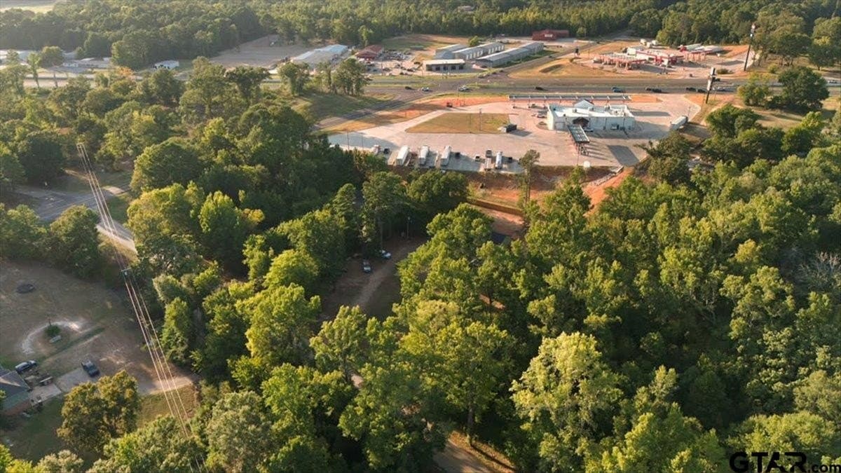 36.21 acres in Henderson County - photo 11