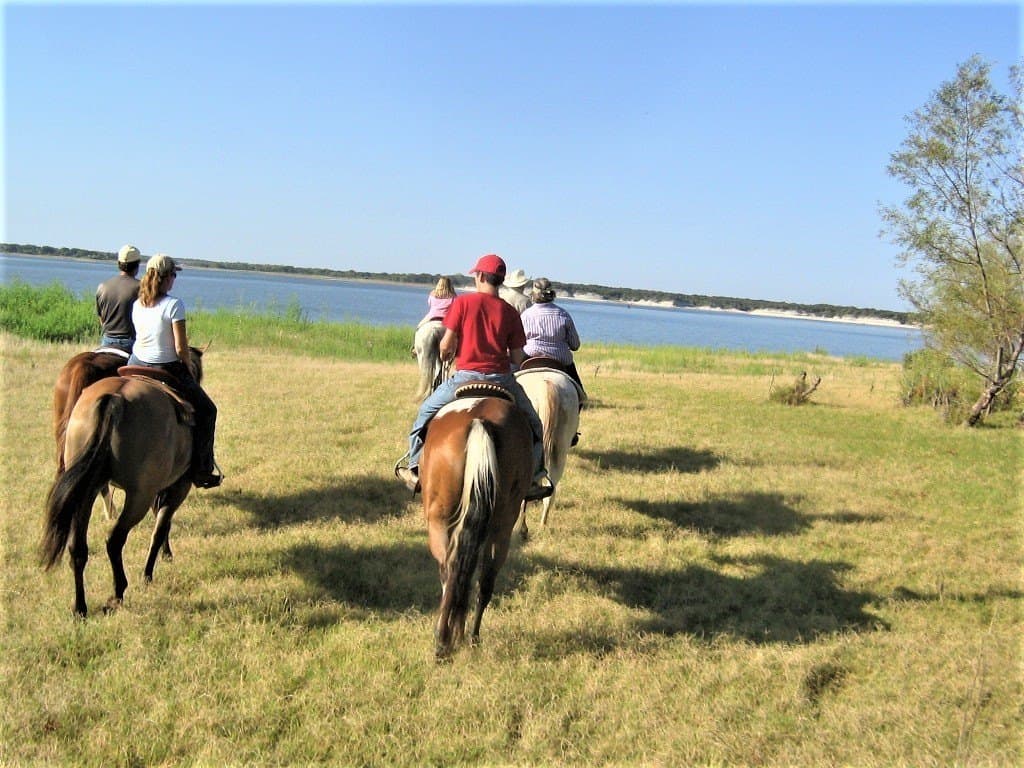 0.26 acres in Hill County - photo 3