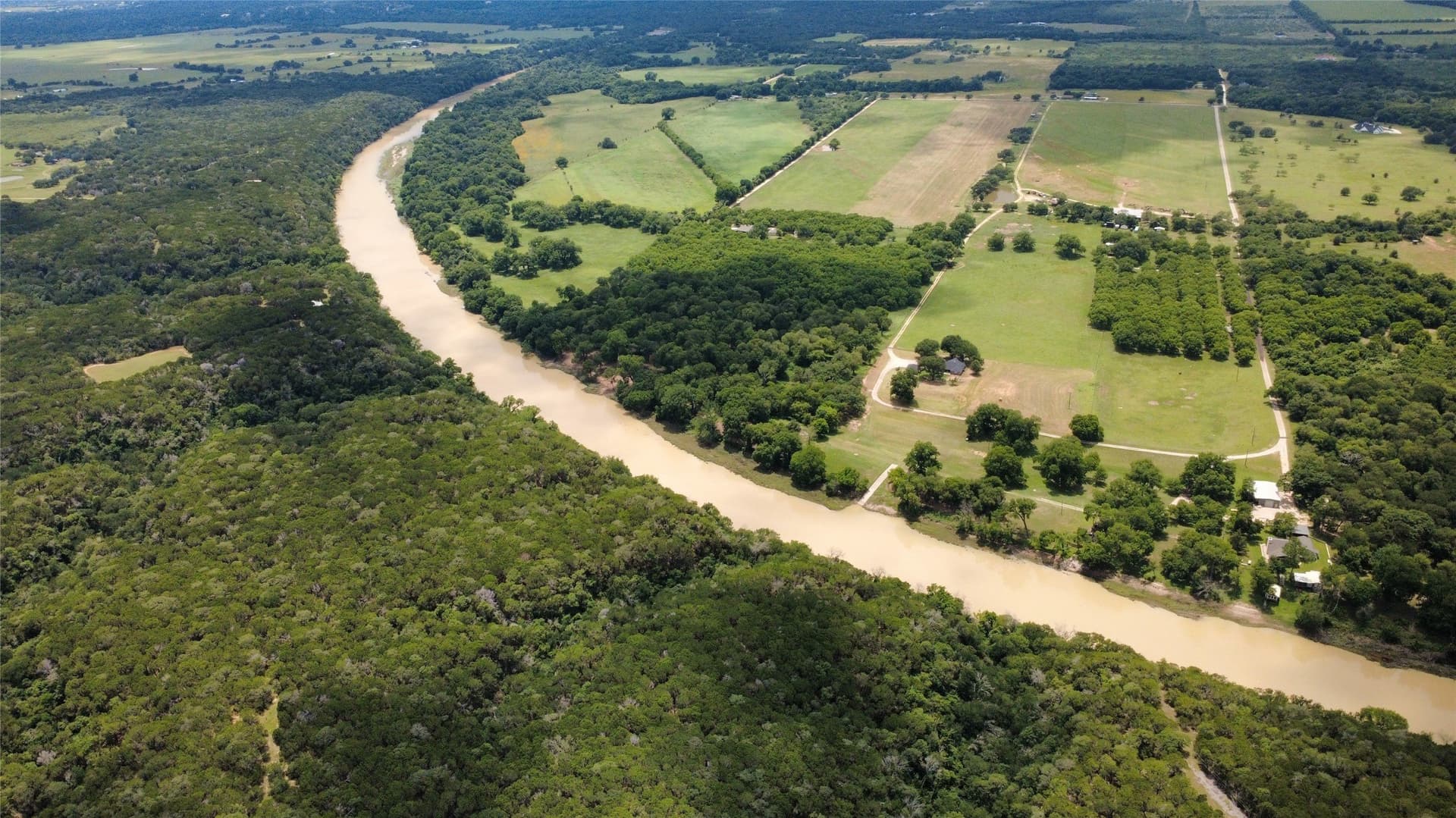 27 acres in McLennan County - photo 5