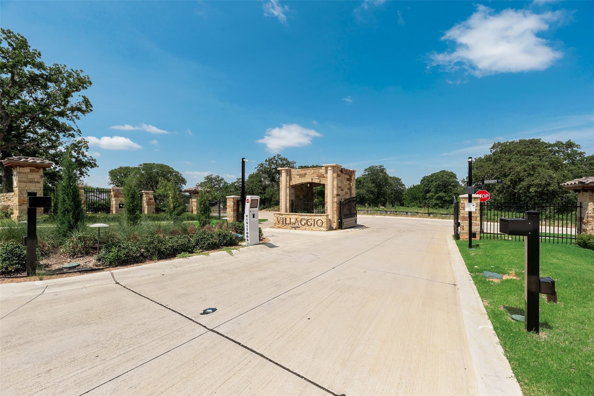 1.01 acres in Tarrant County - photo 8