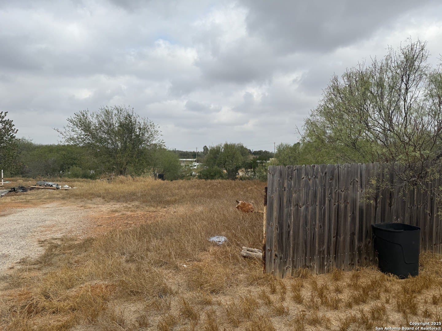 0.89 acres in La Salle County gallery image 2