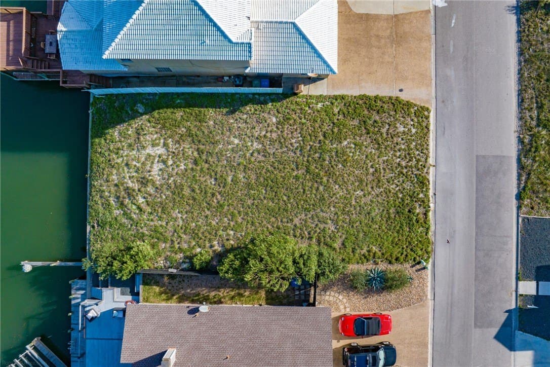 0.14 acres in Nueces County - photo 7