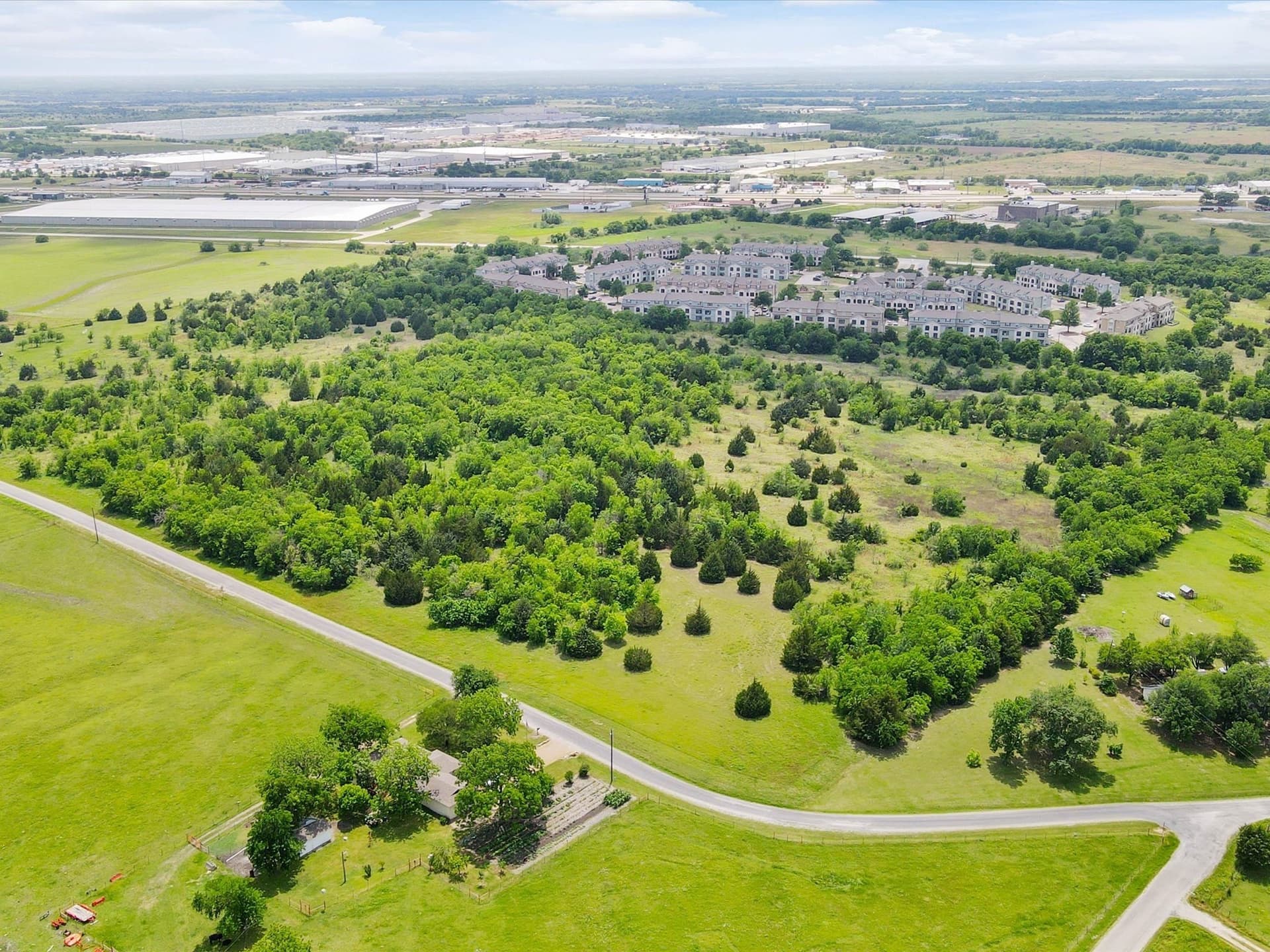 54.83 acres in Ellis County - photo 3