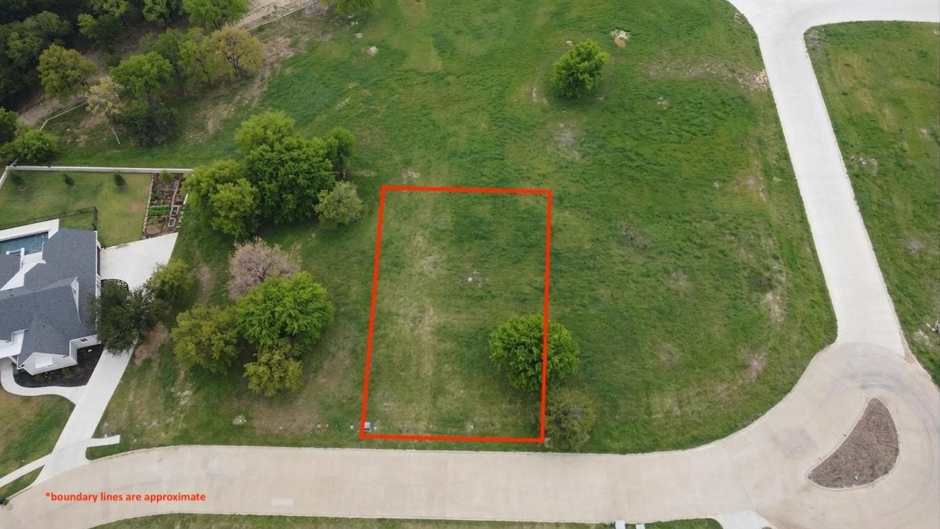 0.34 acres in Somervell County - photo 6