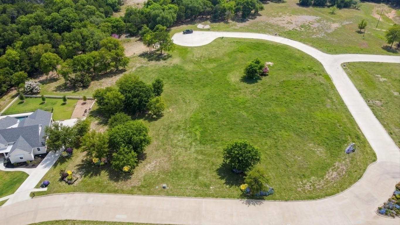 0.34 acres in Somervell County - photo 7