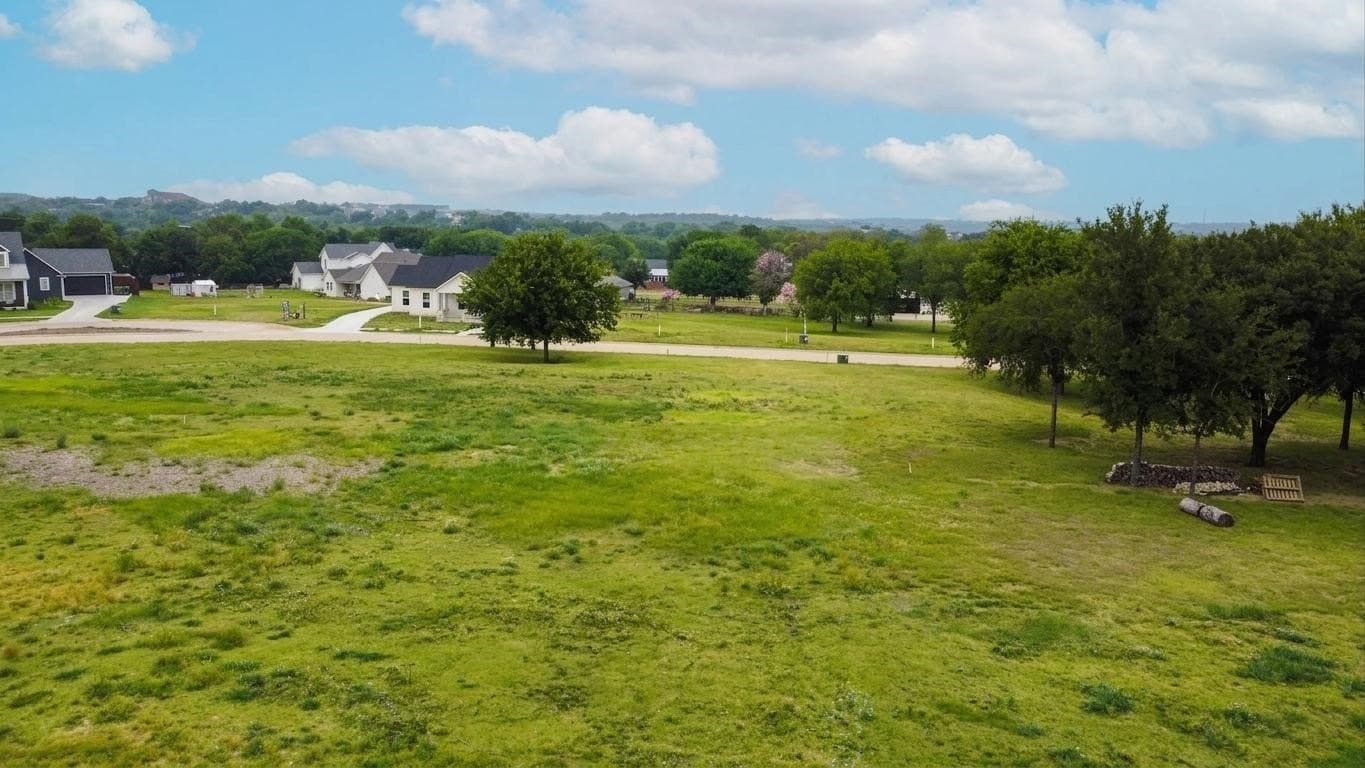 0.34 acres in Somervell County - photo 8