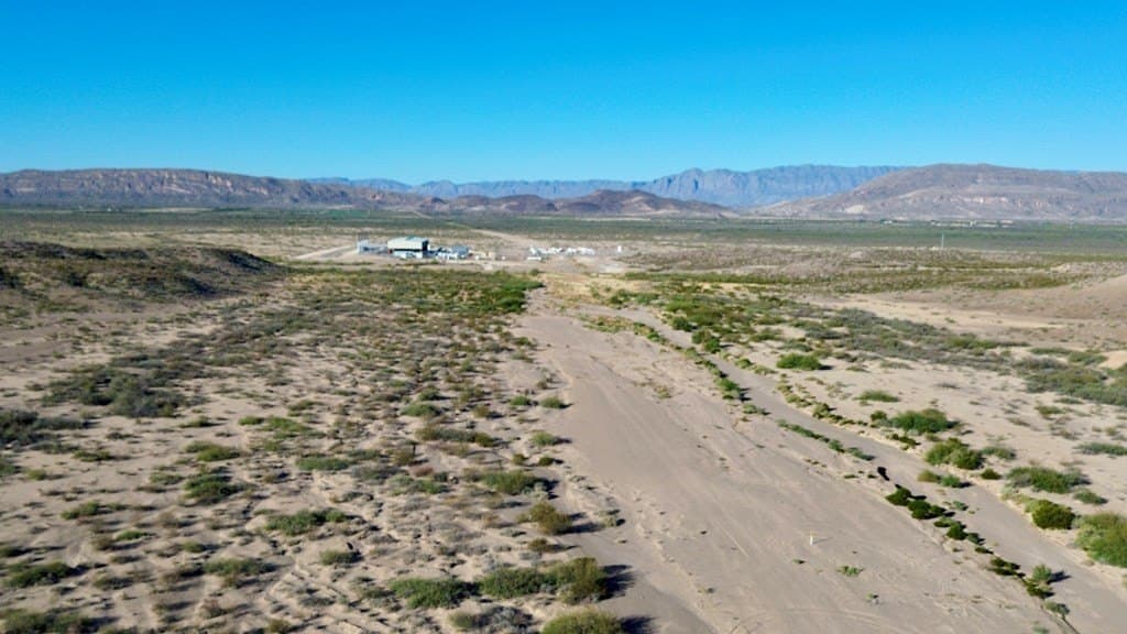219 acres in Presidio County - photo 8