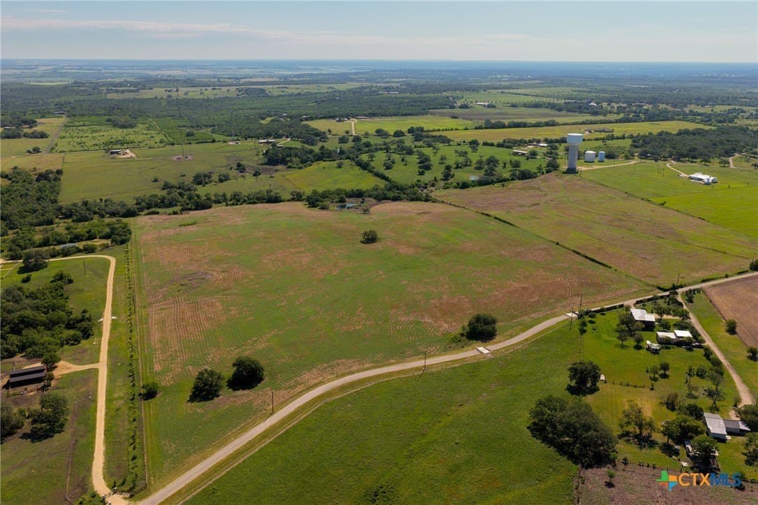 35 acres in Guadalupe County gallery image 2