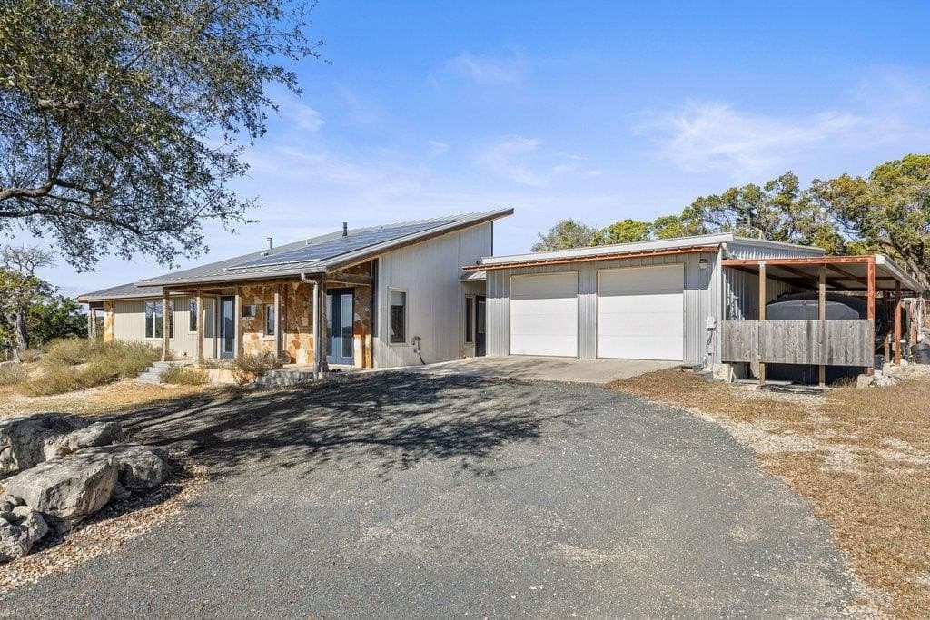 39 acres in Kerr County featured view