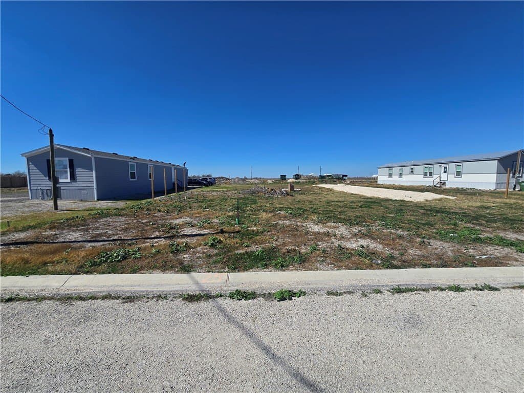0.21 acres in San Patricio County - photo 2
