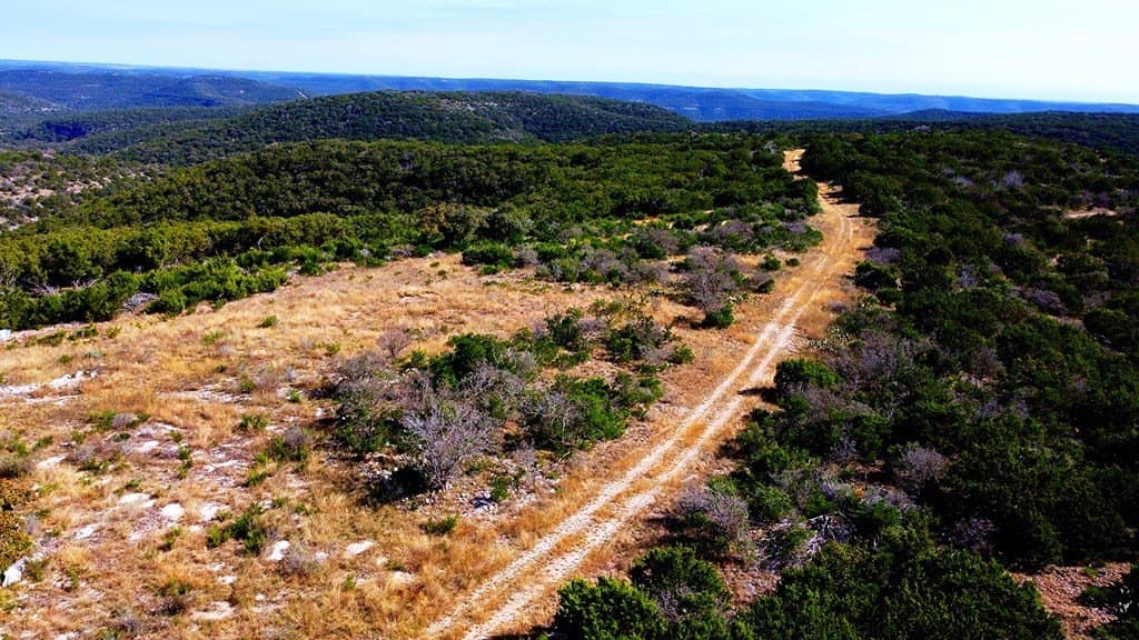 462.11 acres in Real County - photo 29
