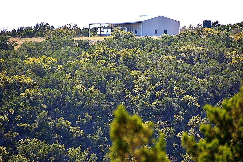 462.11 acres in Real County - photo 9