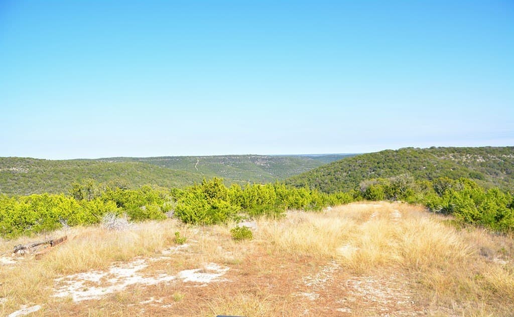 462.11 acres in Real County - photo 47