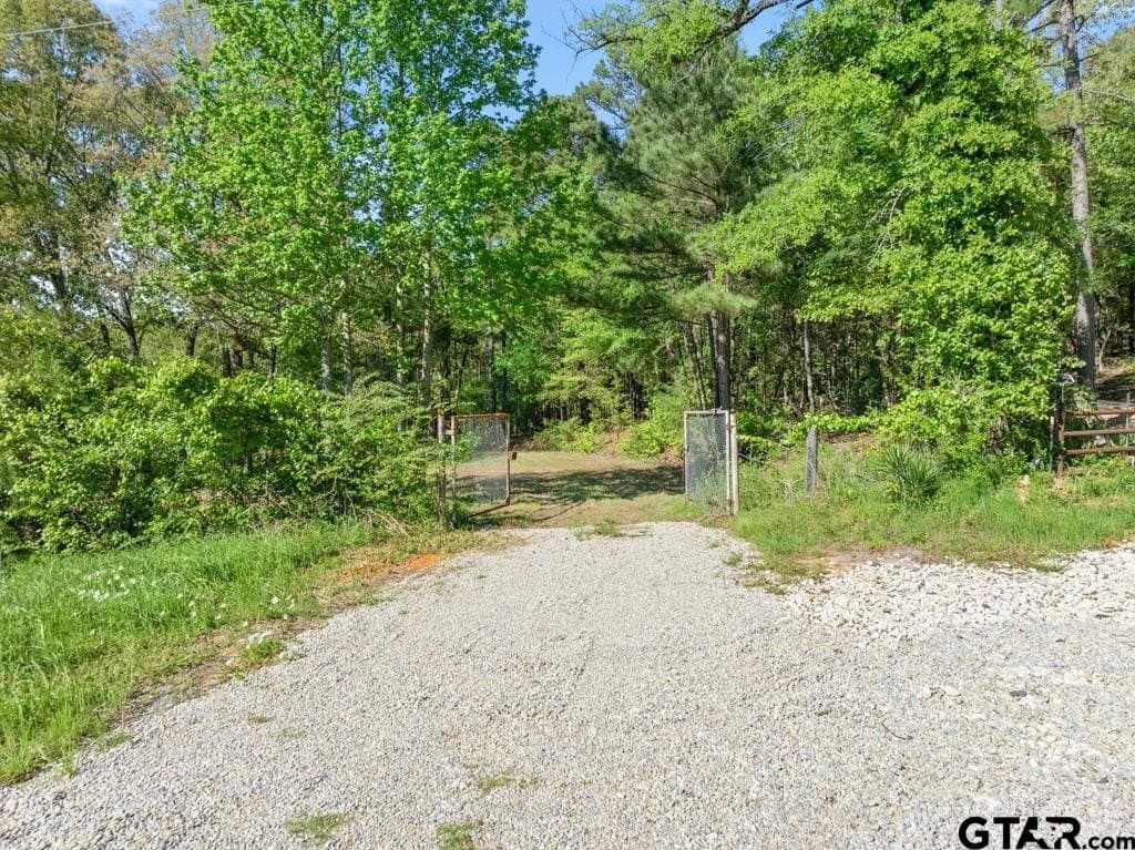 11.28 acres in Smith County featured view