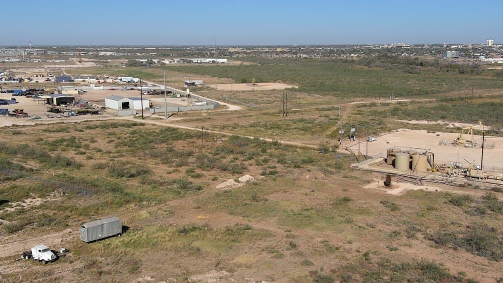 2 acres in Ector County gallery image 2