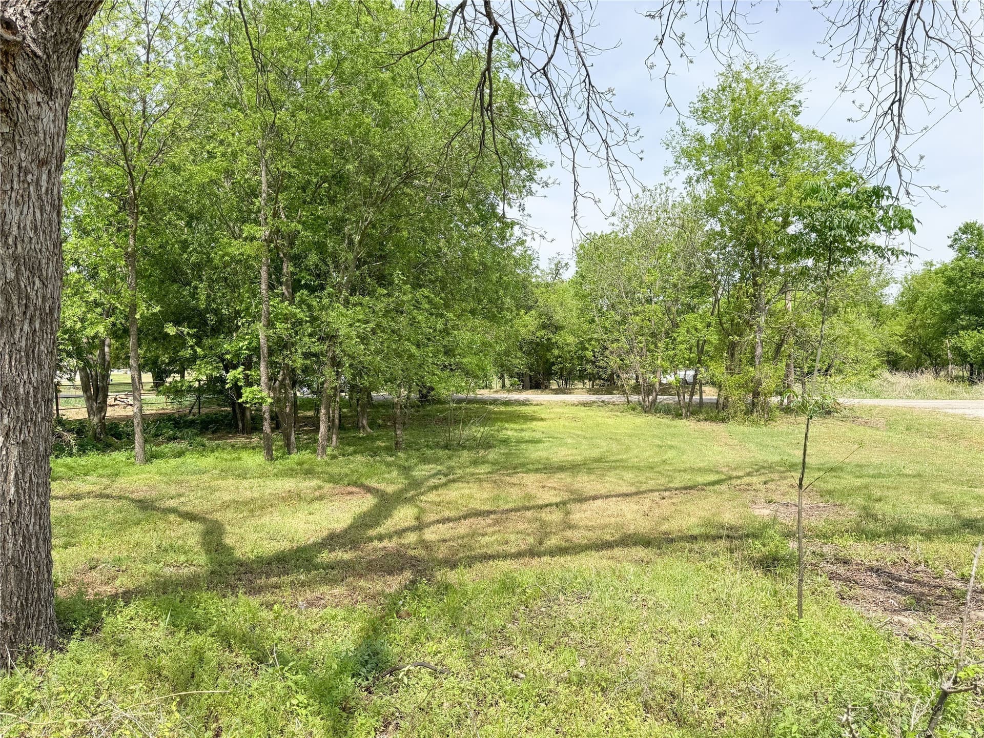 0.13 acres in Eastland County - photo 6
