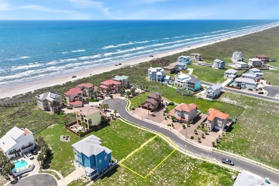 0.13 acres in Nueces County - photo 9