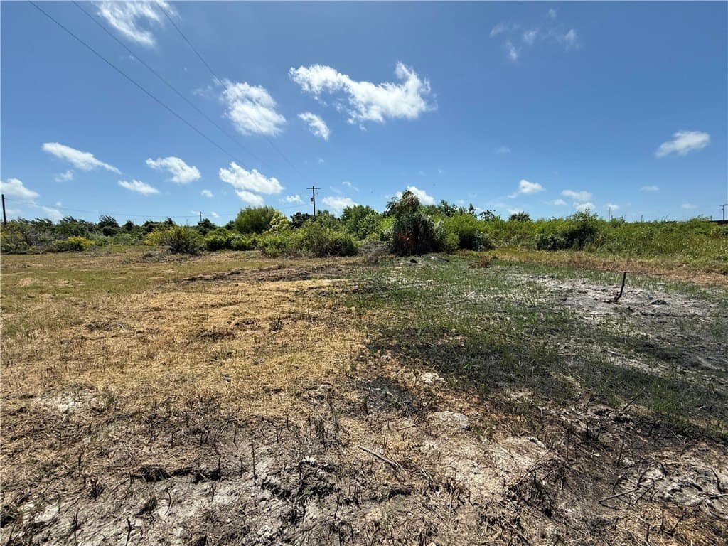0.62 acres in Aransas County - photo 3