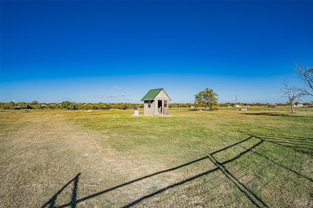 6 acres in Erath County gallery image 3