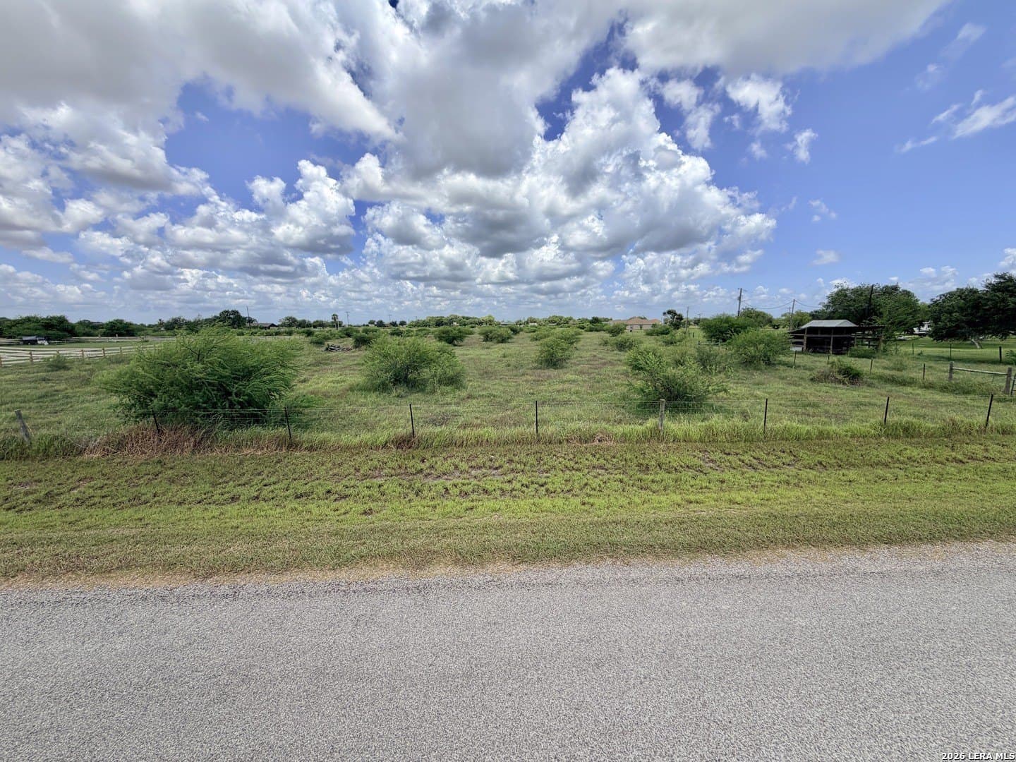 1.6 acres in Calhoun County - photo 4