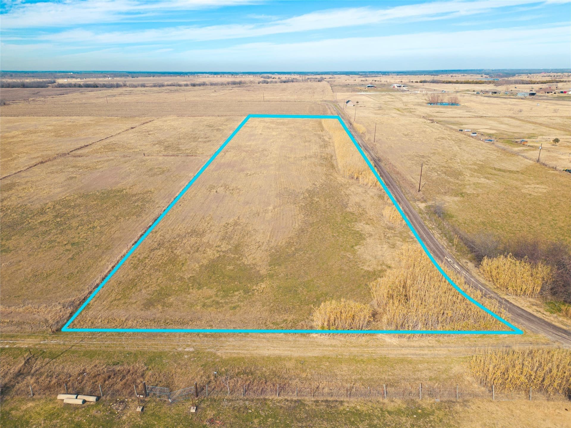 5.01 acres in Navarro County gallery image 4