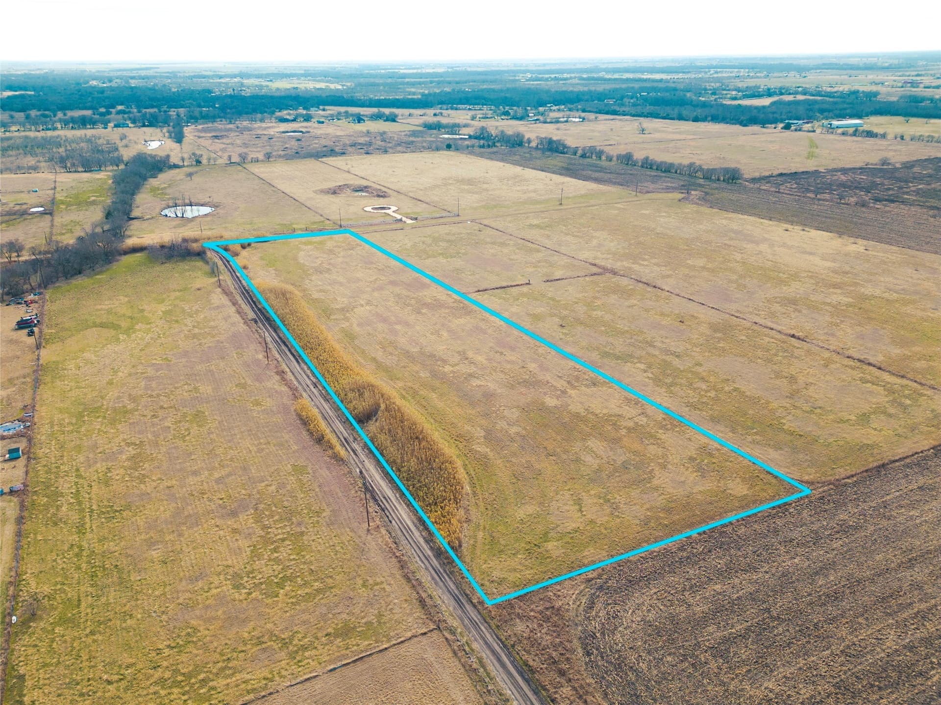 5.01 acres in Navarro County - photo 7