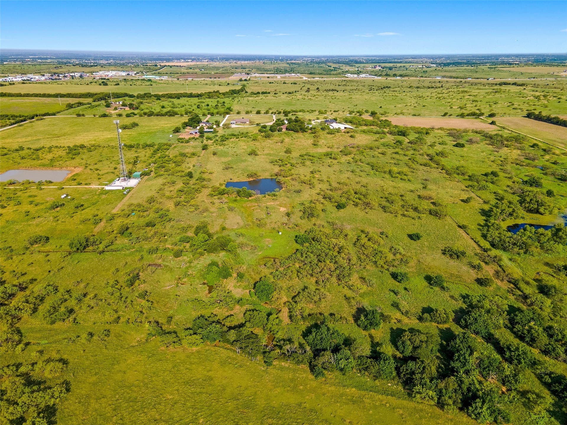 27.9 acres in Denton County featured view