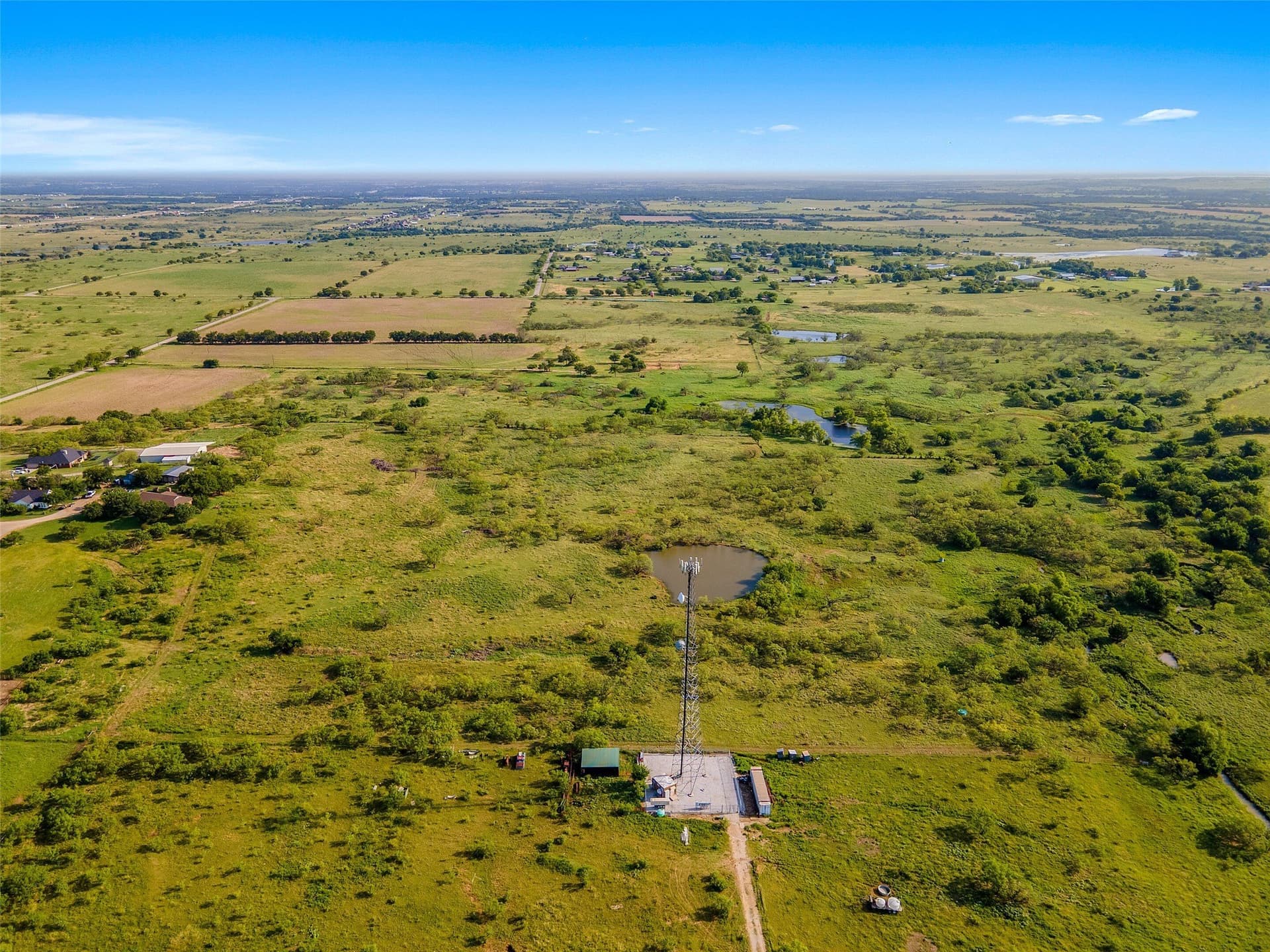 27.9 acres in Denton County gallery image 3