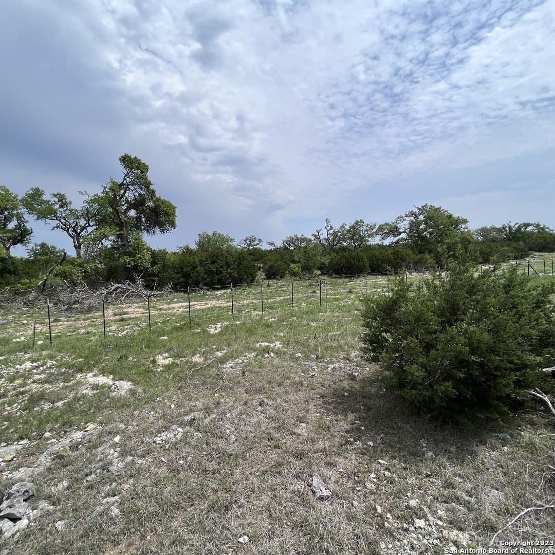 1.01 acres in Comal County - photo 19