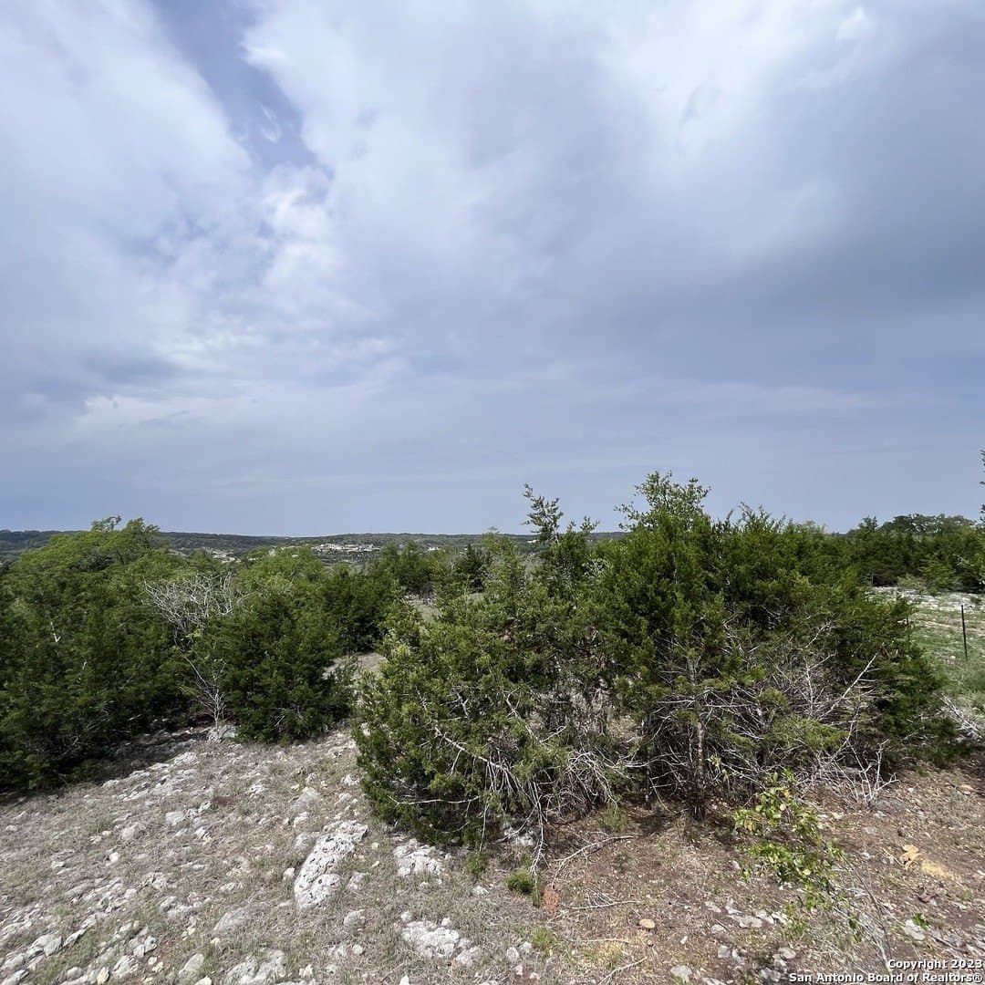 1.01 acres in Comal County - photo 16