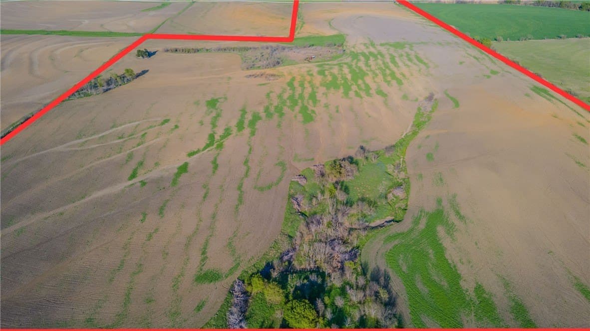 60.49 acres in Hill County - photo 3