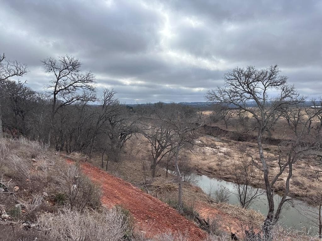 20 acres in Gillespie County