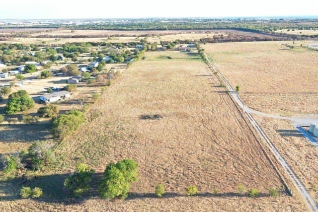 13.76 acres in Wise County - photo 5