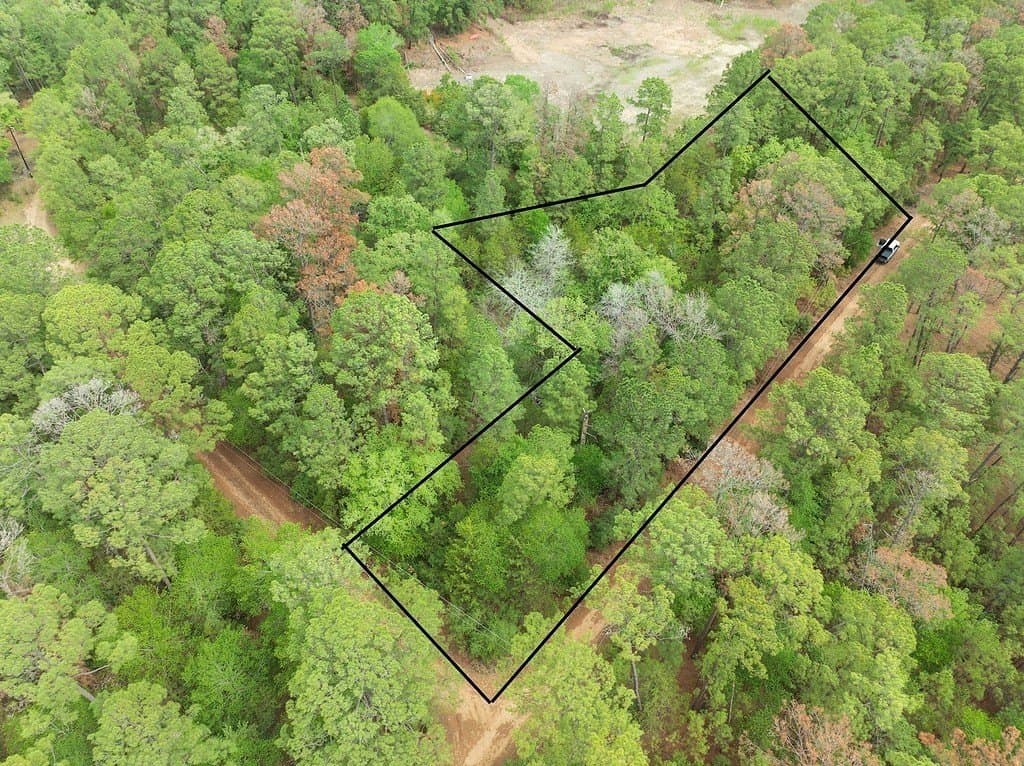 0.97 acres in Fayette County gallery image 4