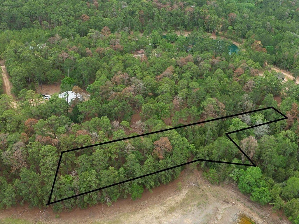 0.97 acres in Fayette County gallery image 3