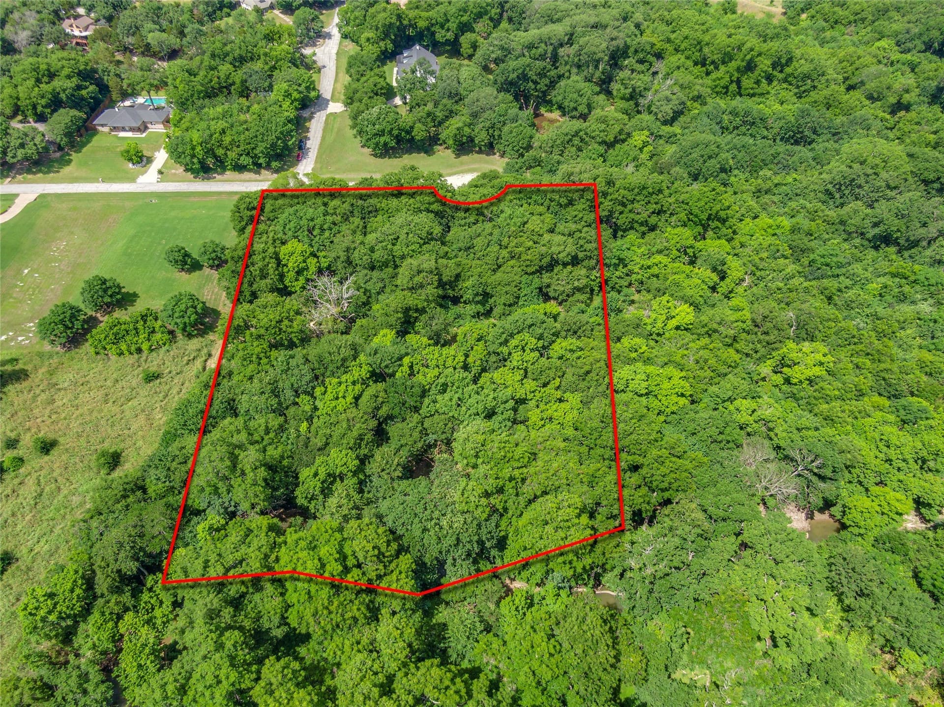 4.57 acres in Ellis County