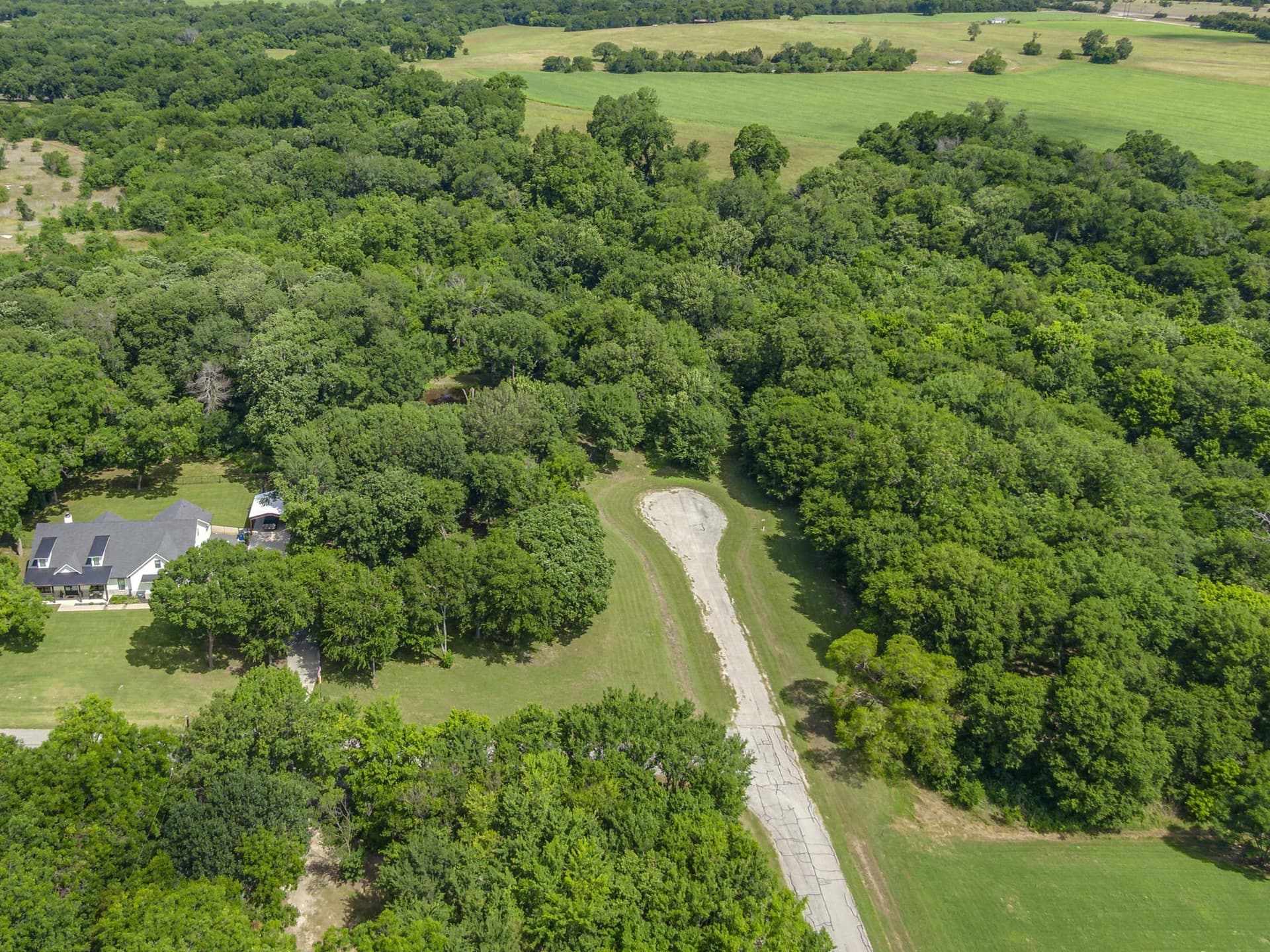 4.57 acres in Ellis County - photo 22