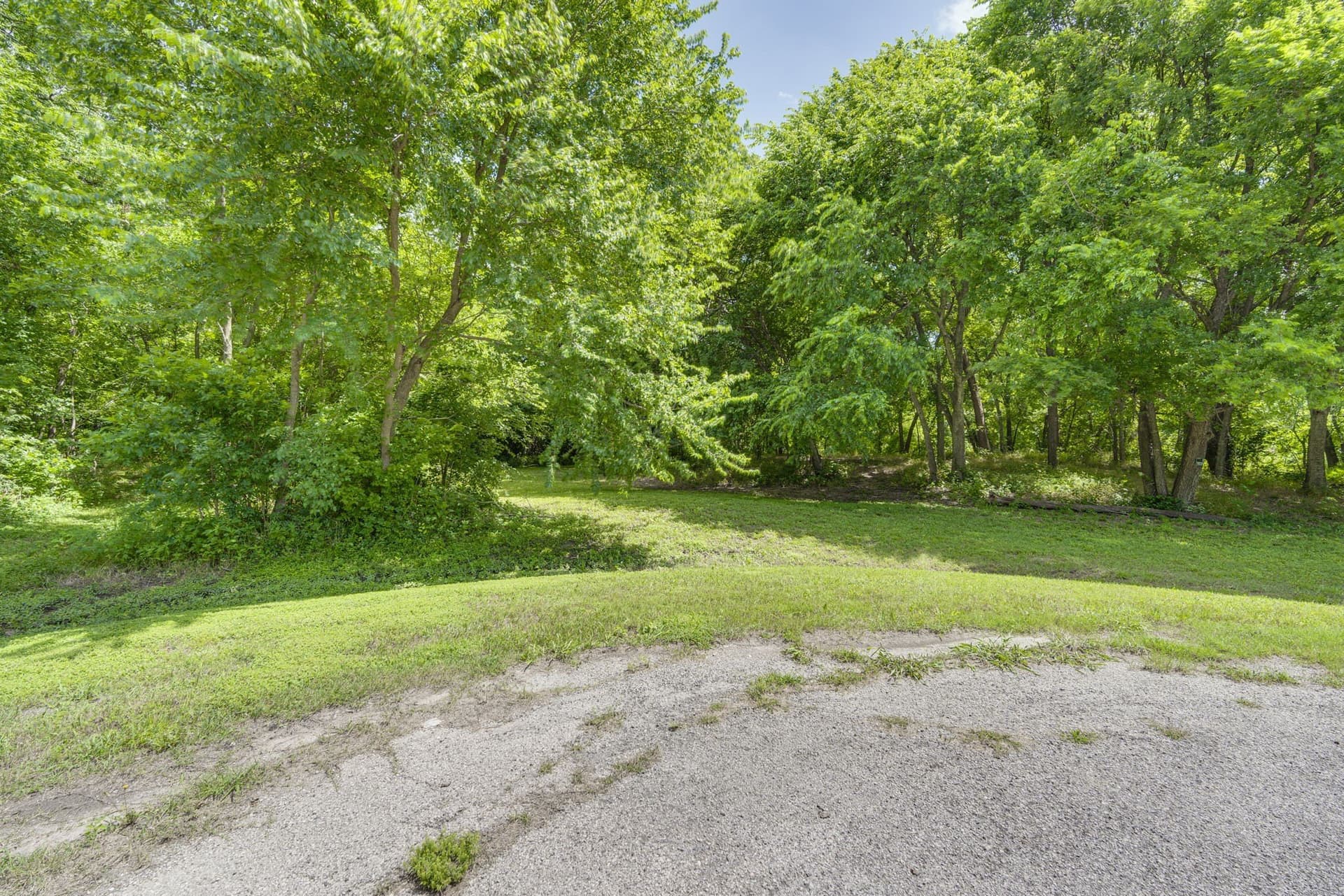 4.57 acres in Ellis County - photo 9