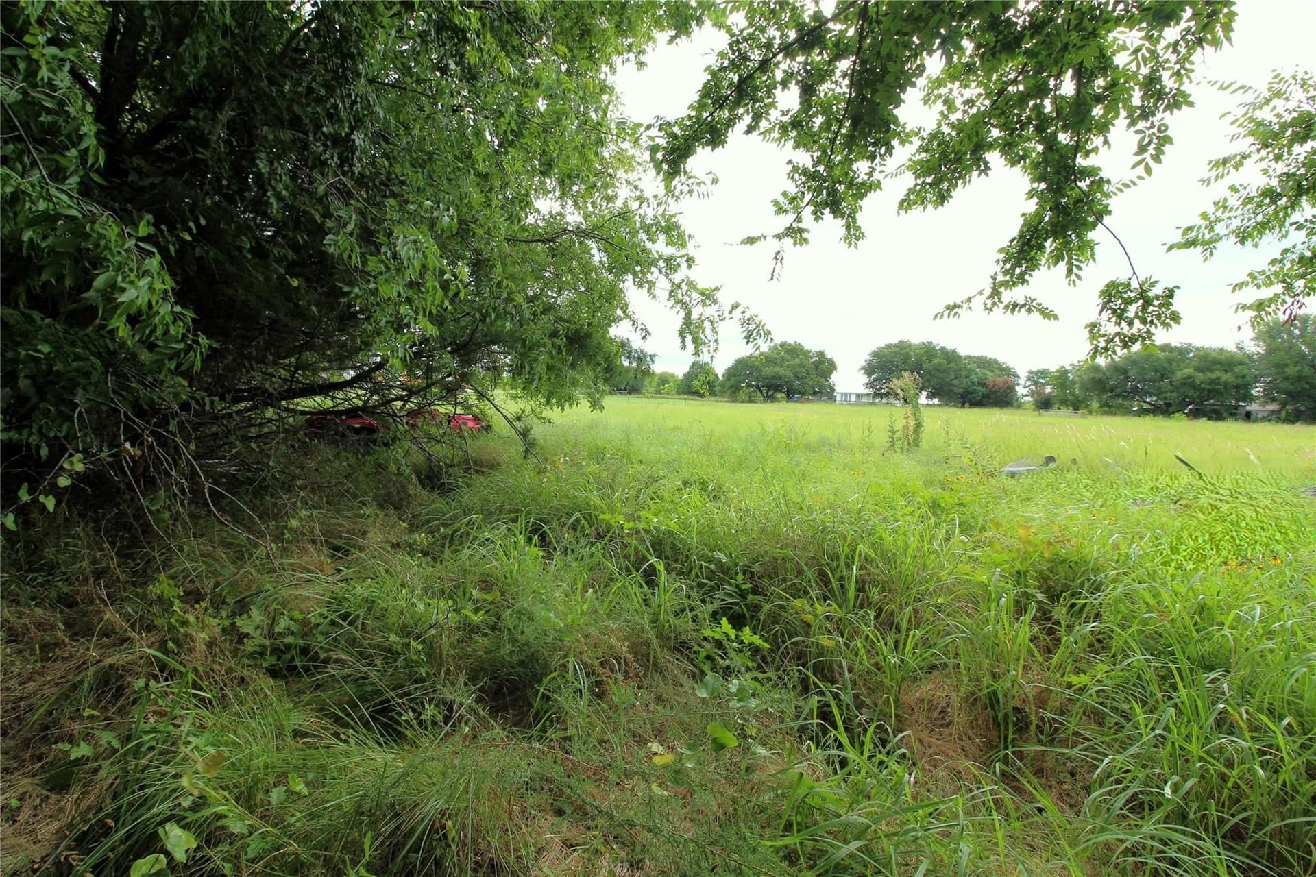 2.37 acres in Kaufman County - photo 4